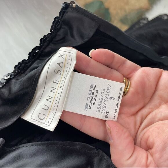 Vintage Gunne Sax Velvet & Lace Strapless Dress - Picture 6 of 6